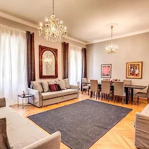 The Great Retro Apartment Rome